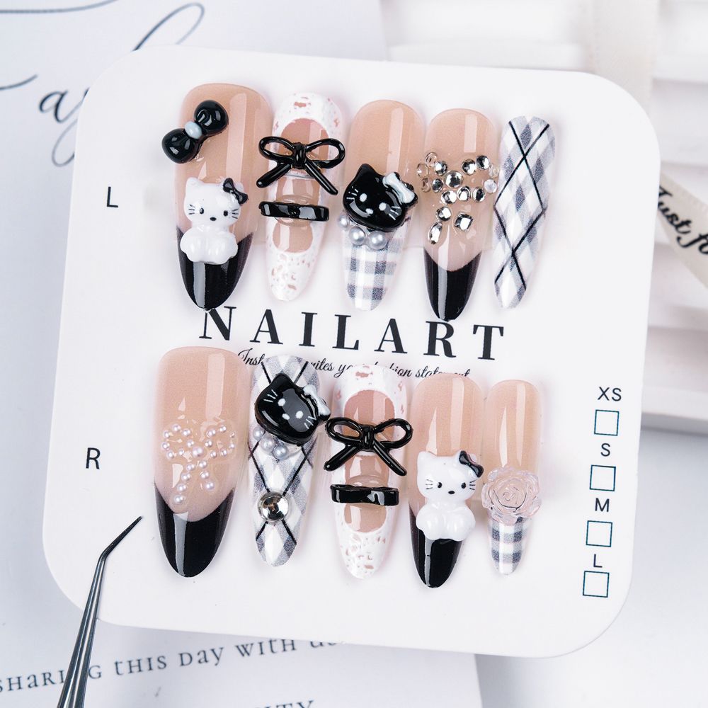 Artistic 3D Butterfly Press-On Nail Set Kalsten