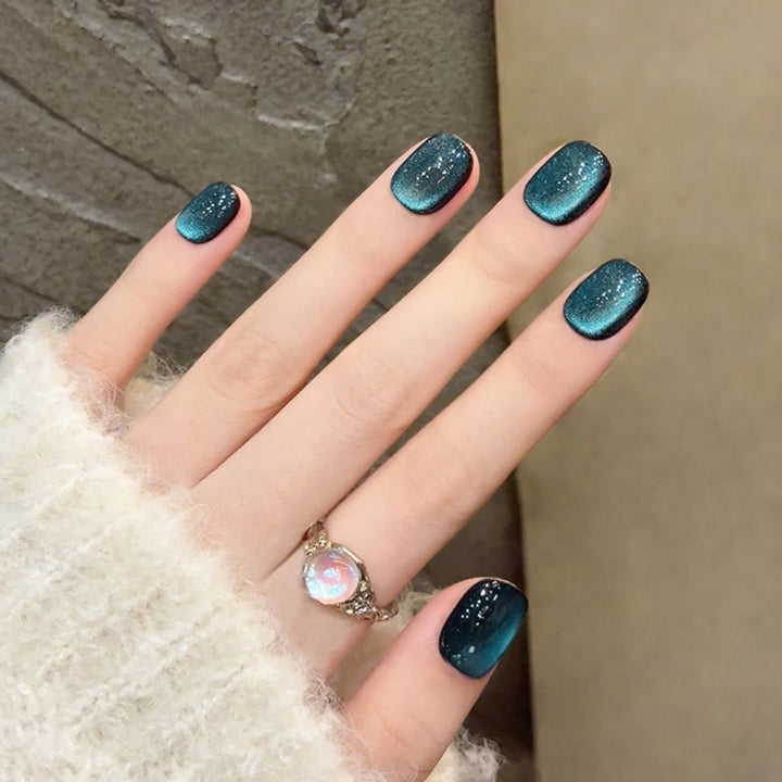 Glamorous Metallic Press-On Nails Kalsten