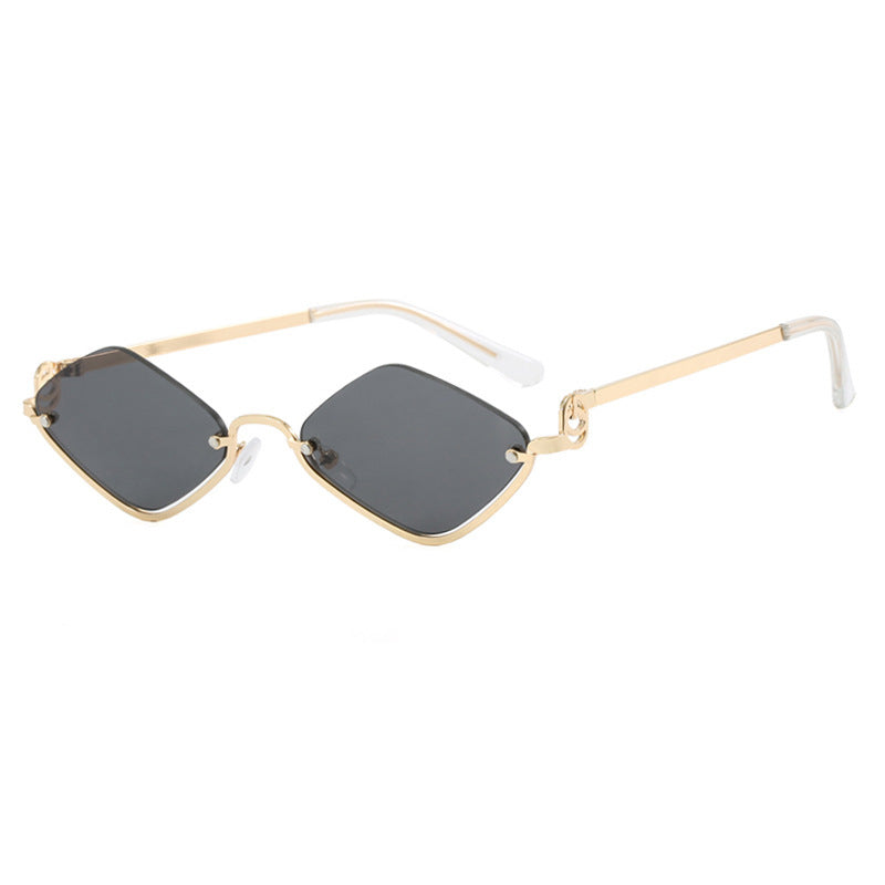 Ladies sunglasses in an elegant, geometric design Kalsten