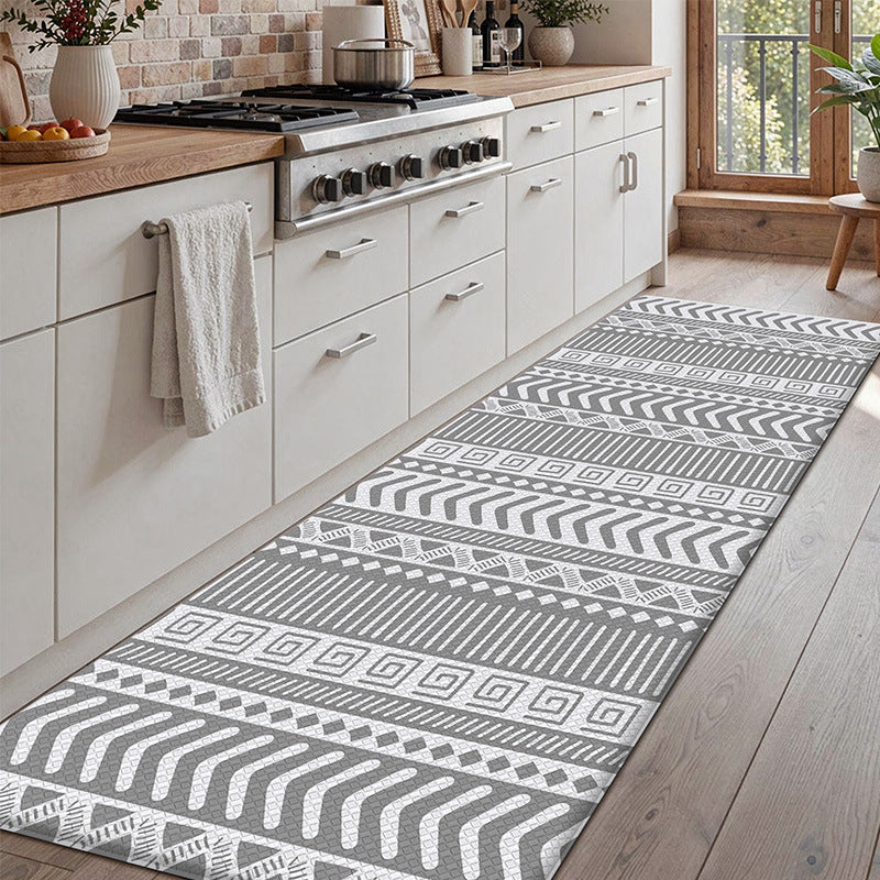 Vintage-Inspired Kitchen Runner