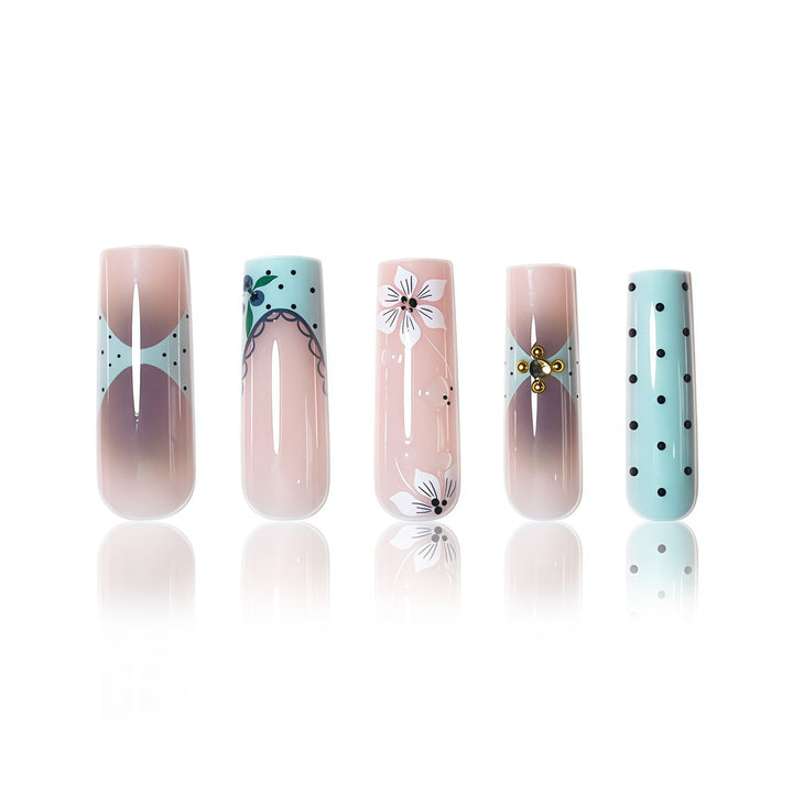 Floral Elegant Press-On Nail Set Kalsten