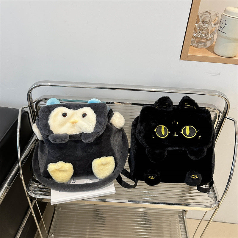 Plush backpack with cute penguin design Kalsten