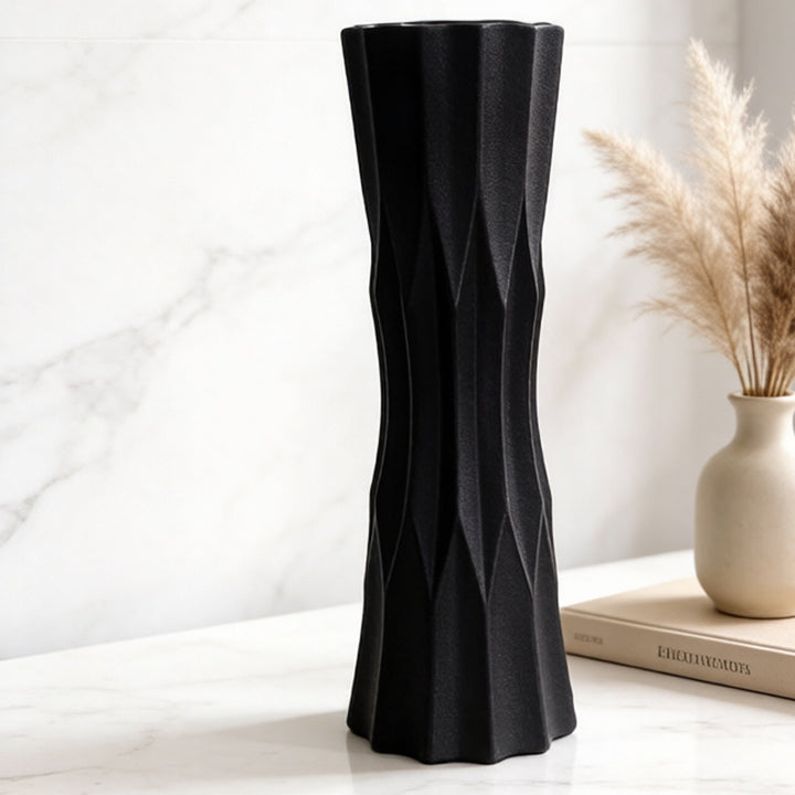 Modern Geometric Vase Kalsten
