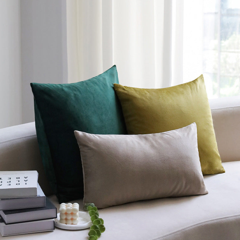 Luxurious velvet cushion cover with soft filling Kalsten