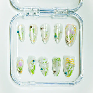 Floral Decorative Press-On Nail Extensions Kalsten