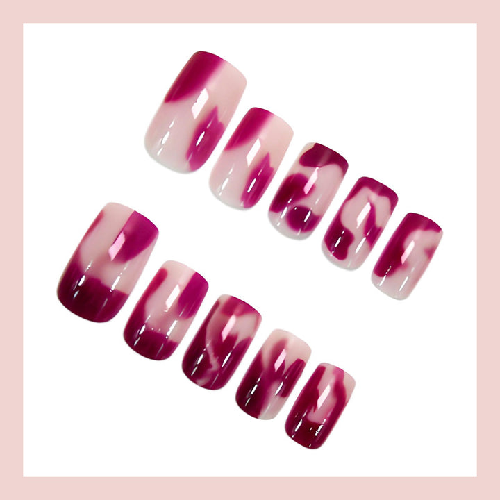 Artificial nail set with modern gradient and stylish accents Kalsten
