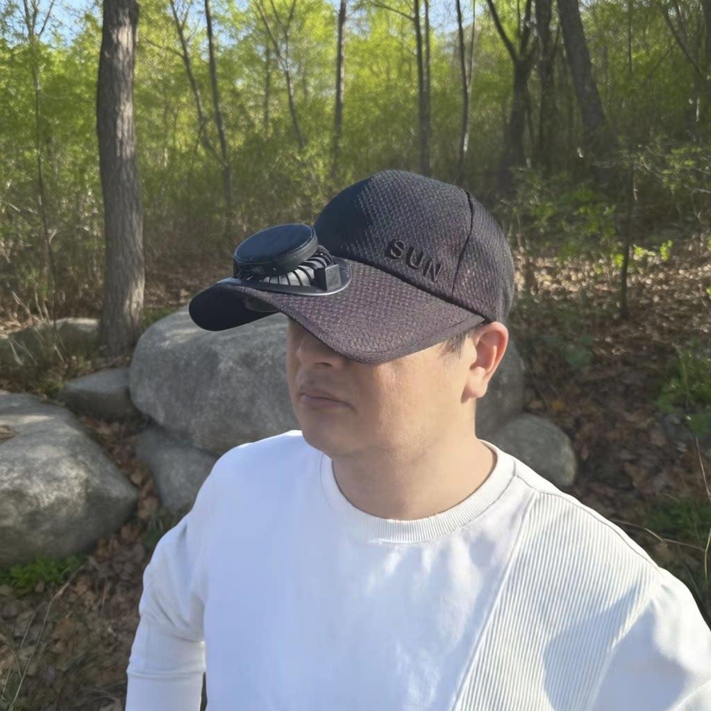 Sun Cap with removable solar fan, breathable mesh and adjustable umbrella Kalsten