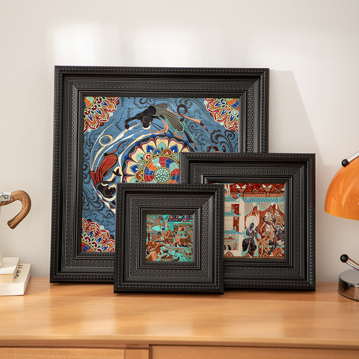 Classic Wooden Picture Frame for Home Decor