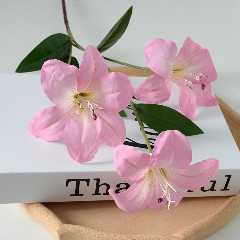 Elegant Silk Flower Decoration