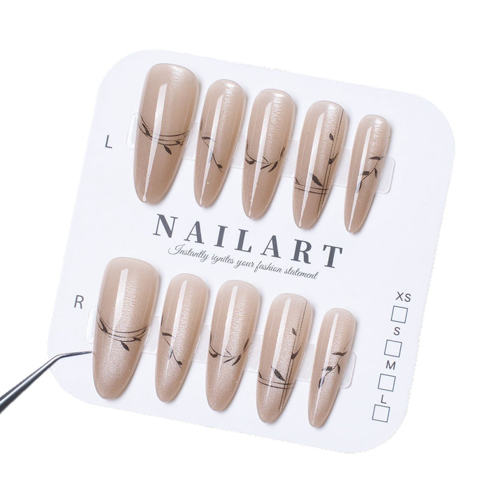 Stylish Floral Nail Set Kalsten