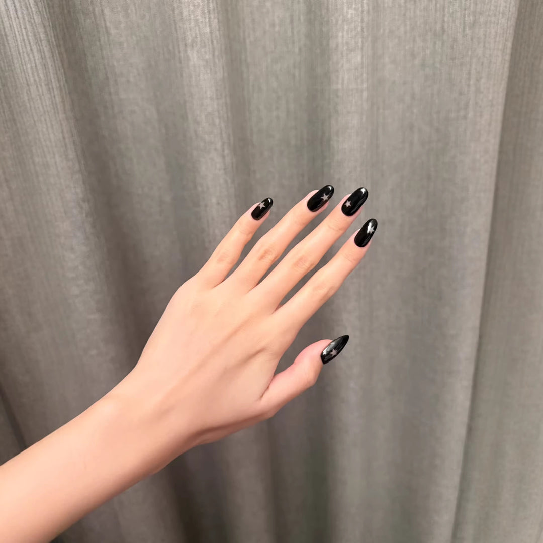 Artistic Press-On Nail Art Set with Star Designs
