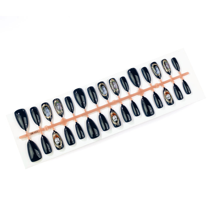 Artistic Nail Art Kalsten