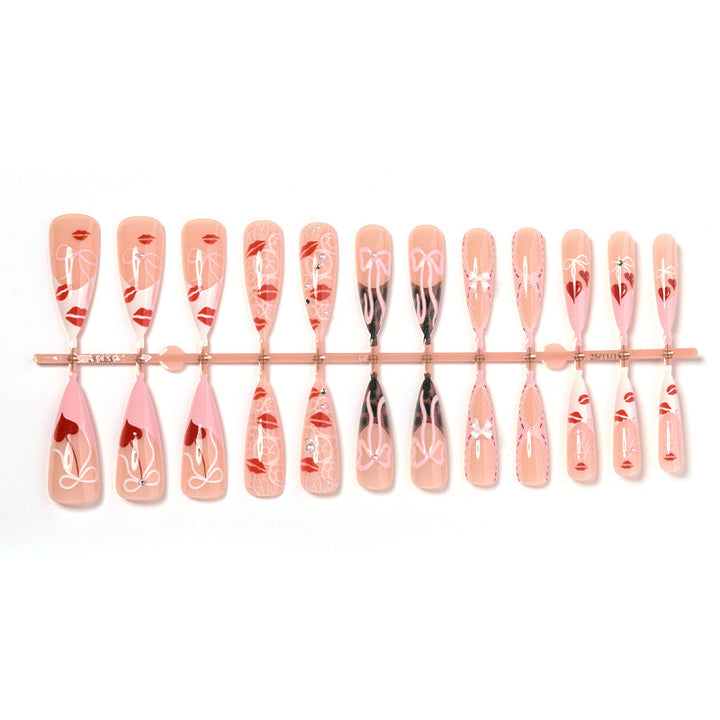 Nail art set with romantic patterns and high-quality embellishments Kalsten