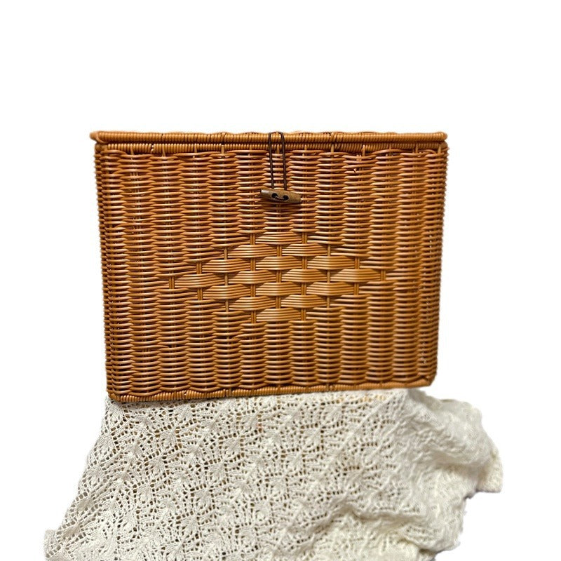 Handcrafted Wicker Storage Basket Kalsten