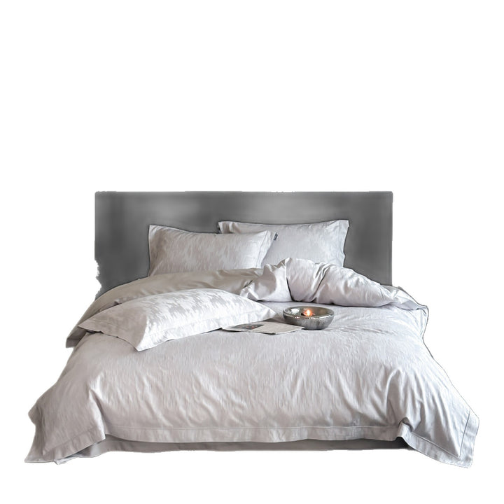 Reversible cotton satin bedding set with fine structure and hotel closure