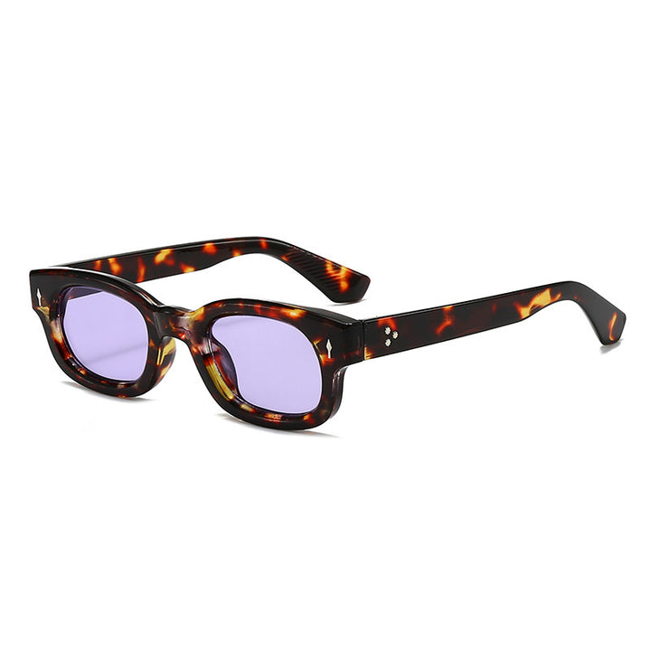 Women's stylish sunglasses in trendy Kalsten frame