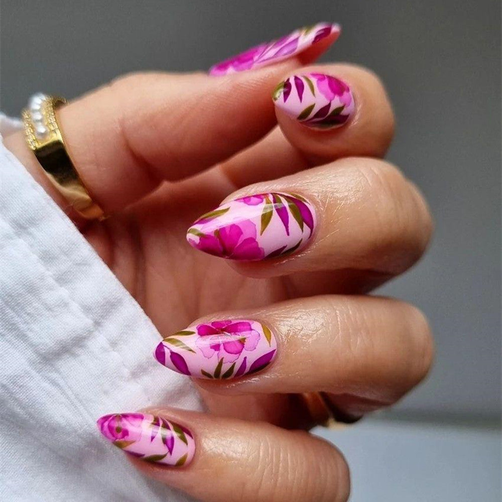 Artificial nails with exciting floral design Kalsten