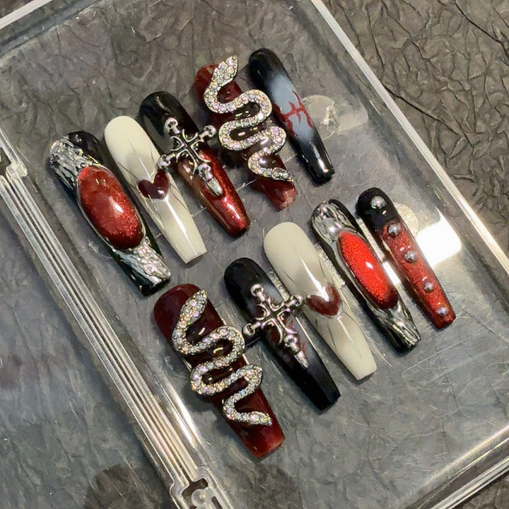 Decorative Gothic Art Press-On Nail Set