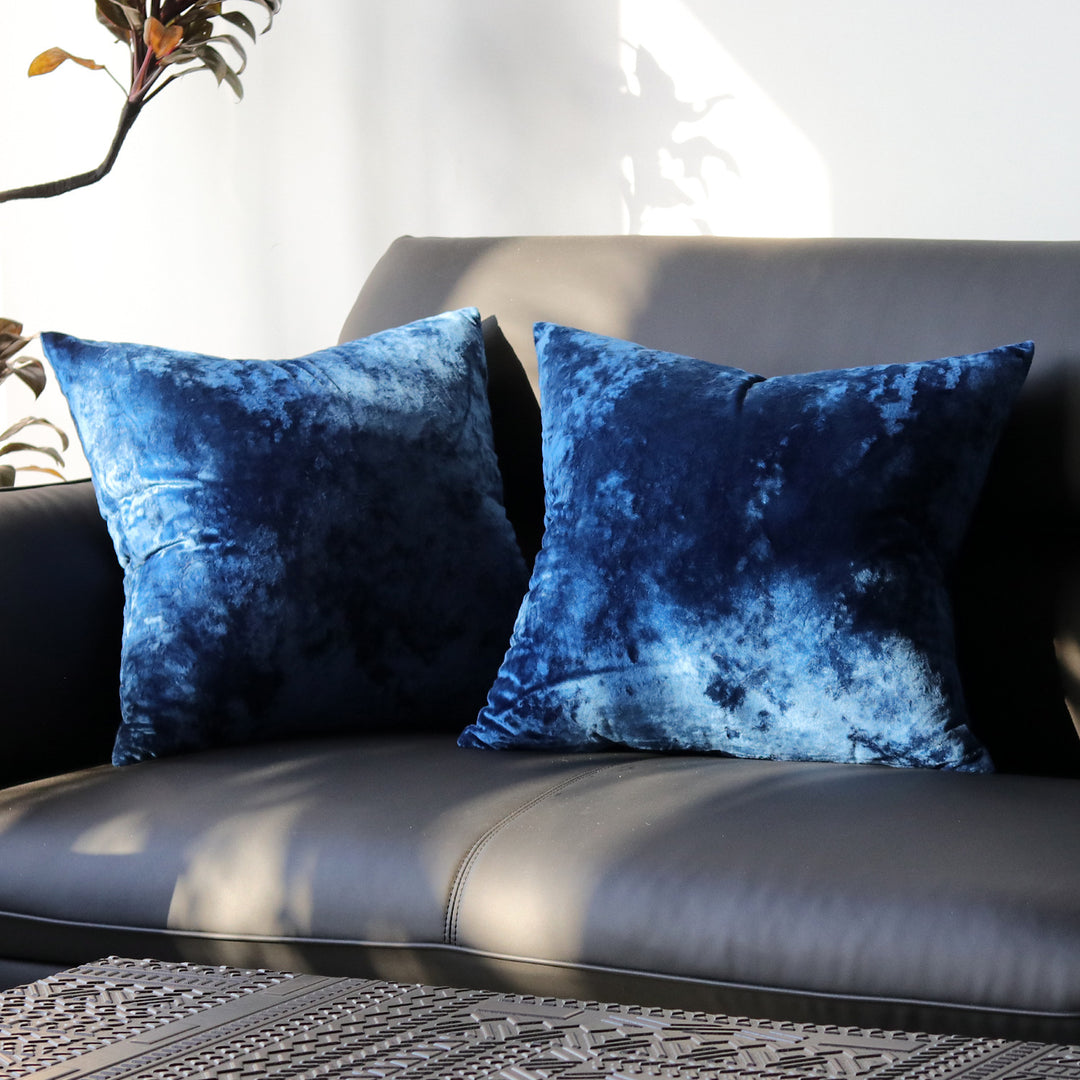 Luxurious Crushed Velvet Square Cushion Cover with Plush Faux-Fur Texture and Invisible Zip