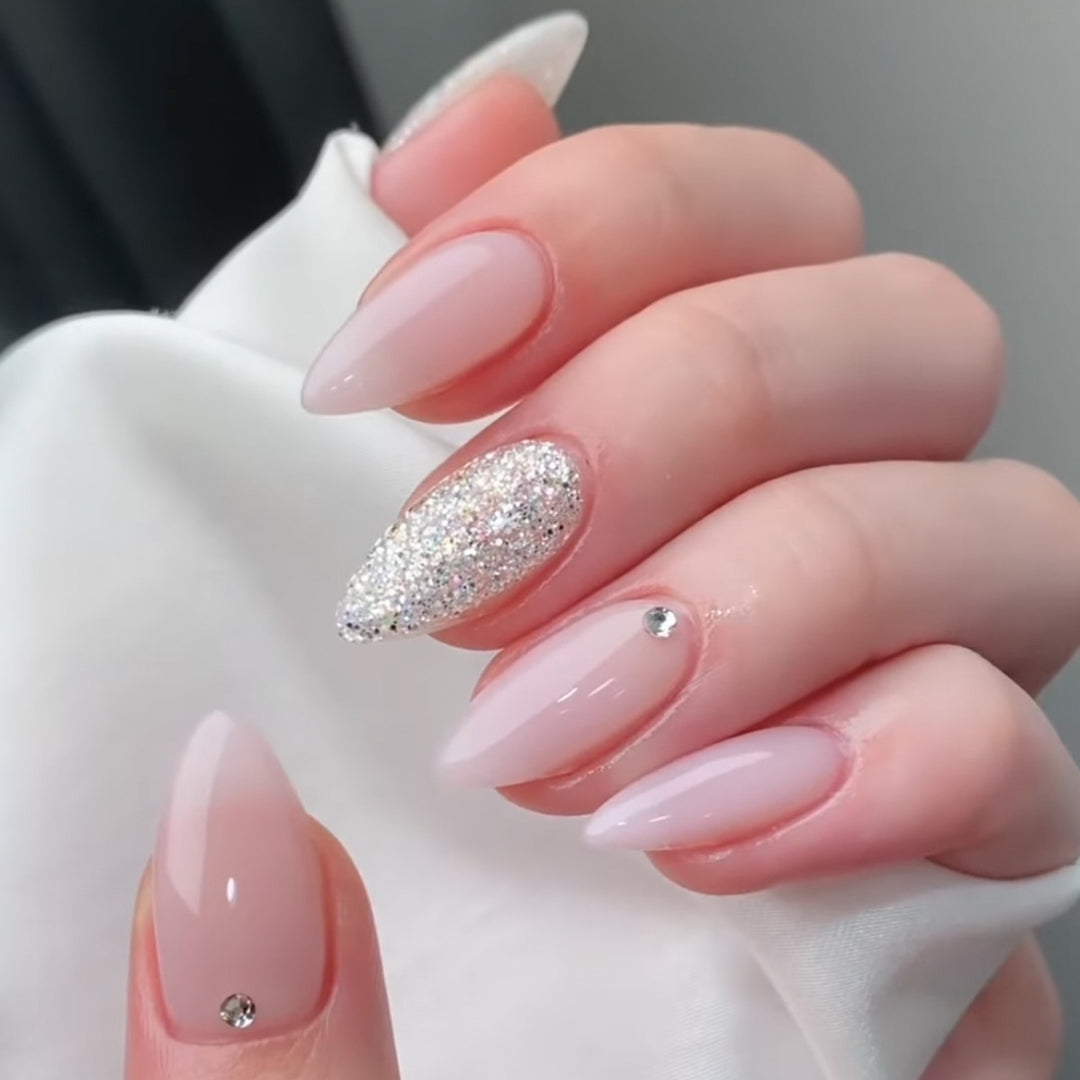 Elegant Heart-Designed Press-On Nail Tips Kalsten