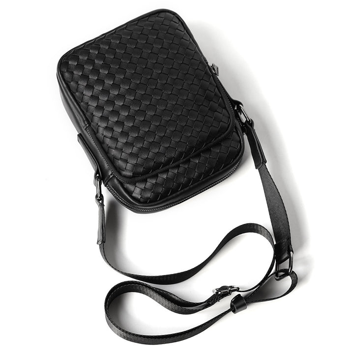 Practical Crossbody Bag with Woven Design Kalsten