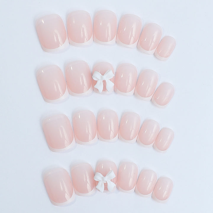 Artificial nail set with elegant and delicate accents Kalsten