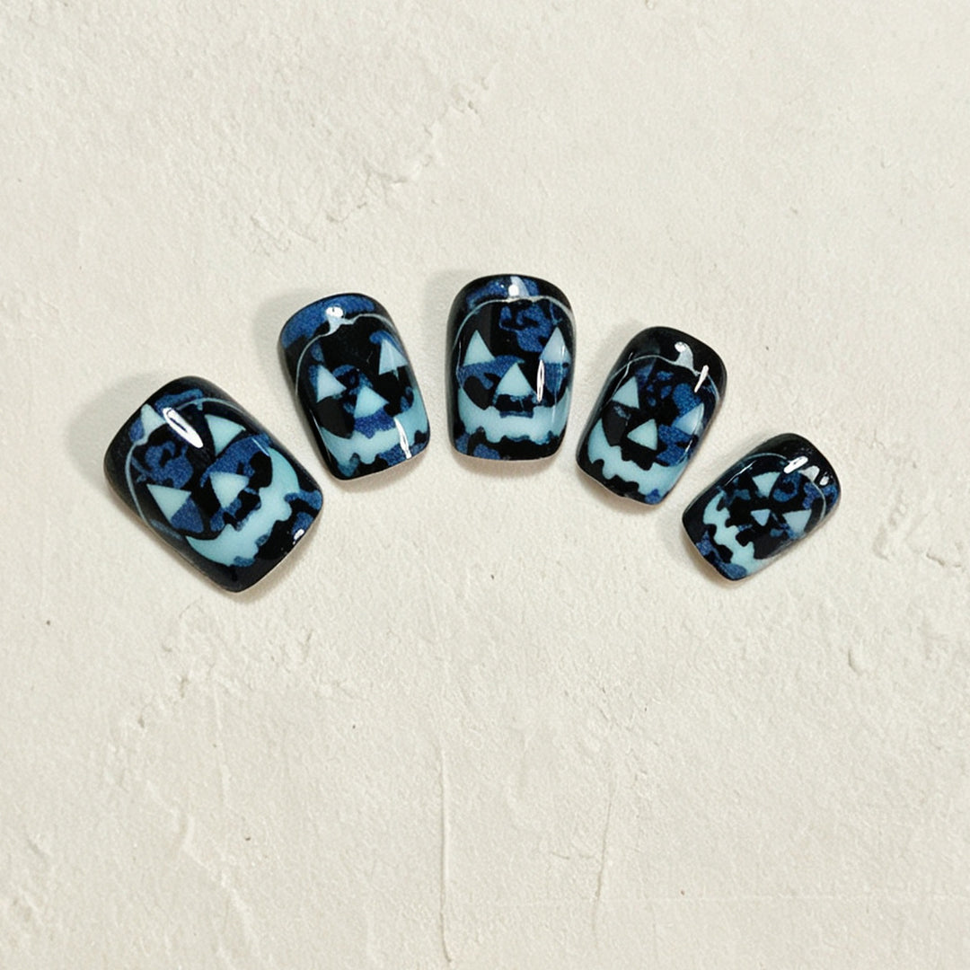 Halloween Glow-in-the-Dark Press-On Nail Art Kalsten