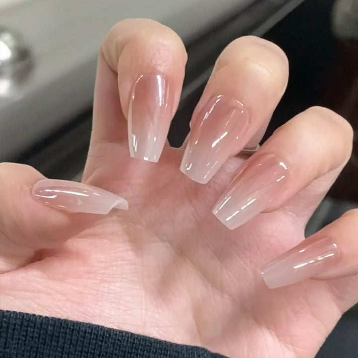 Elegant Sculpted Press-On Nails Kalsten