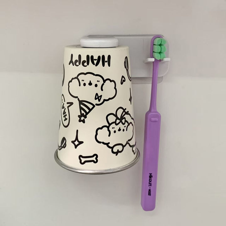 Wall-mounted toothbrush holder with playful animal design Kalsten