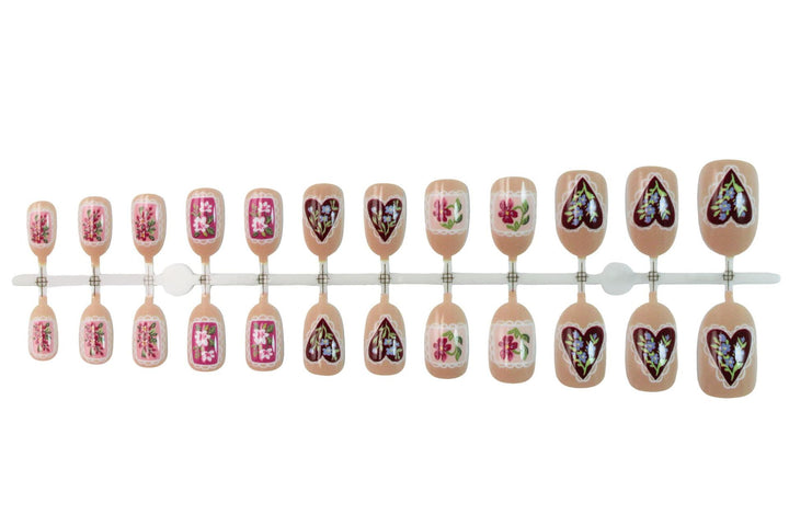 Artificial nail set with floral designs and romantic details Kalsten