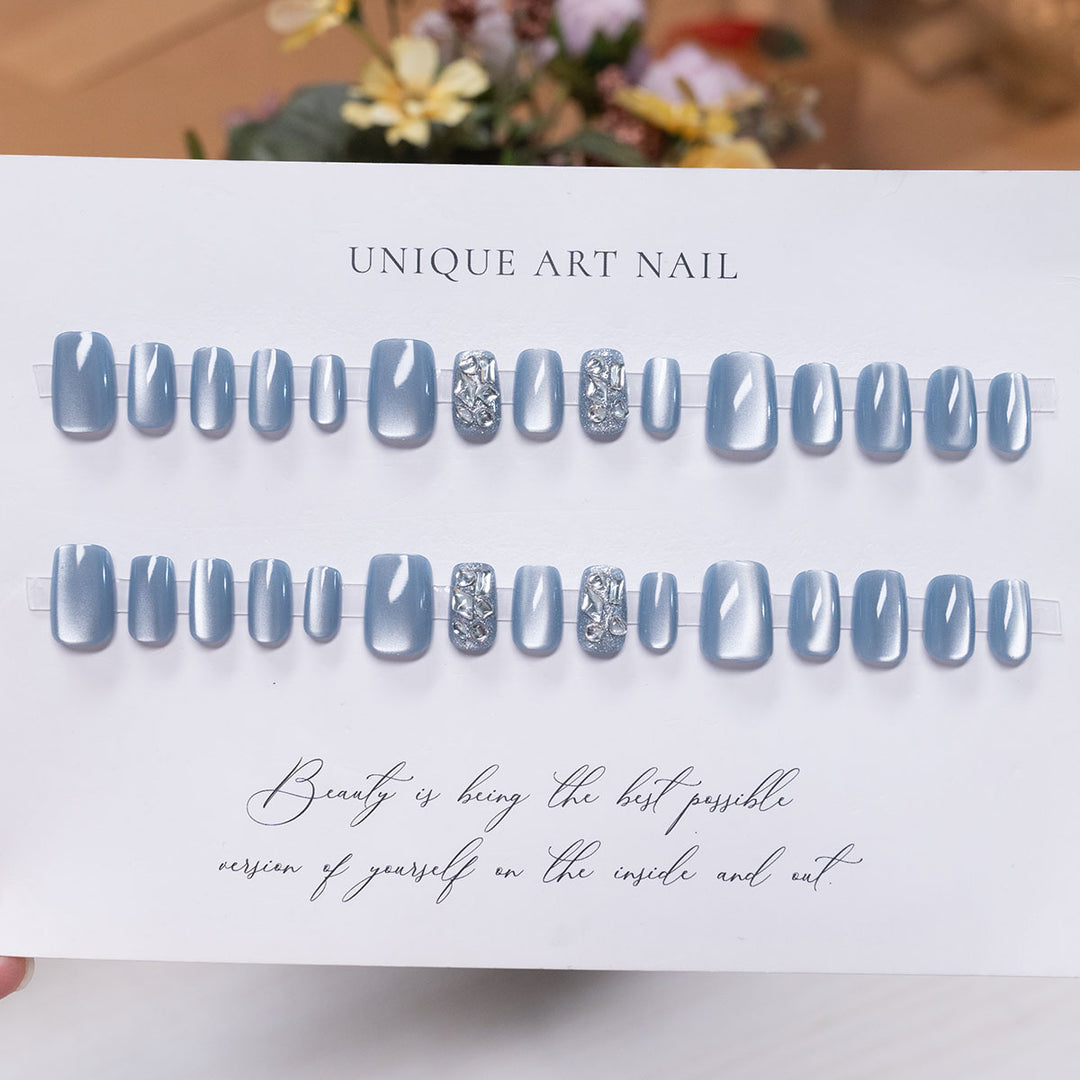 Decorative Press-On Nail Art Set with Shimmering Silver Accents