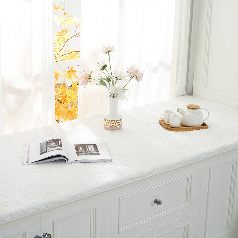 Soft Plush Table Runner Kalsten