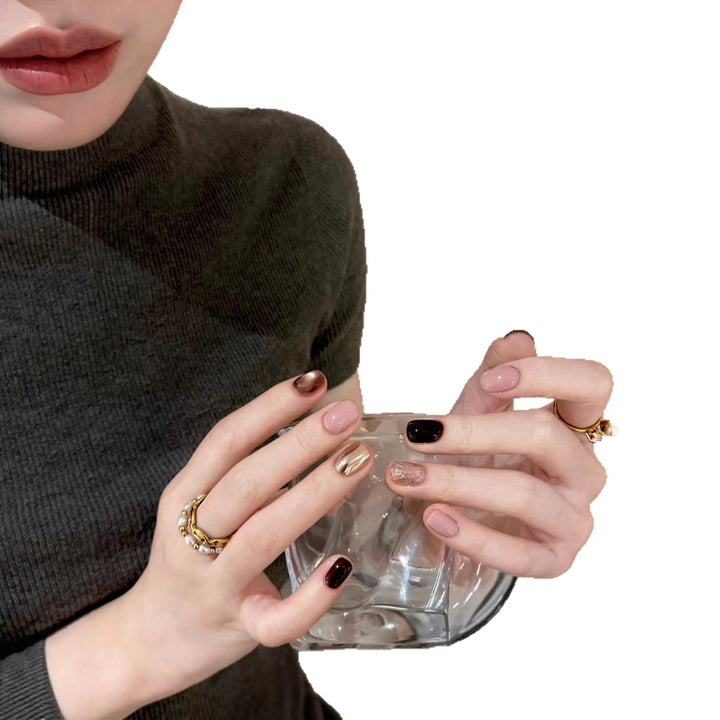 Chic Nail Art