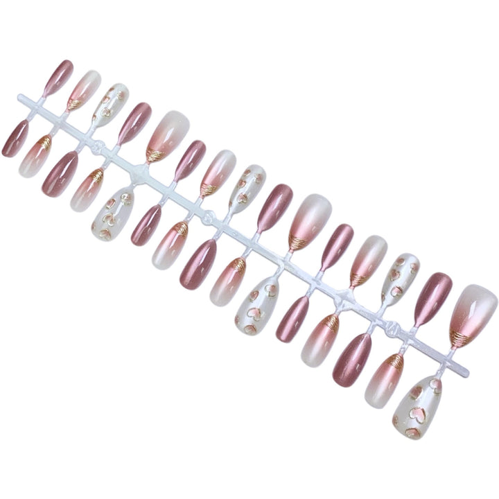 Glamorous Heart Pattern Press-On Nails