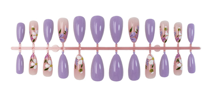 Artificial nail set with playful flower and bee designs Kalsten