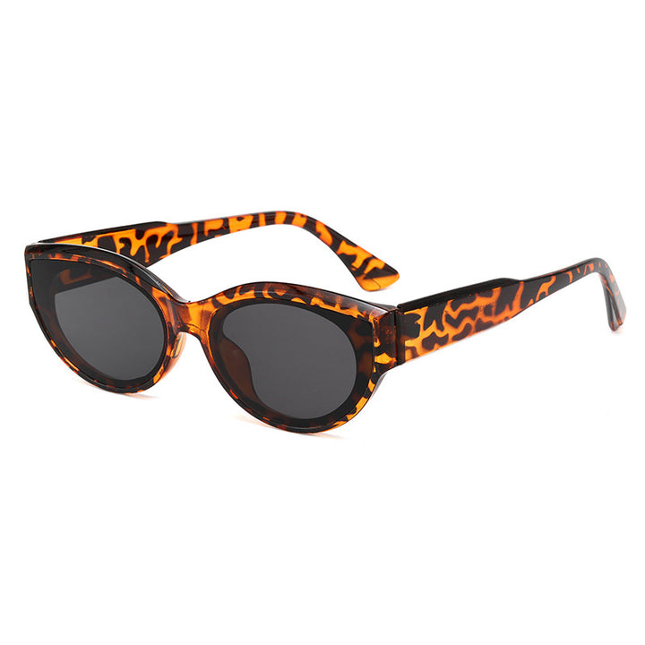 Ladies' designer sunglasses in modern cat-eye style Kalsten