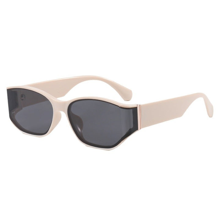 Ladies fashionable sunglasses with striking design Kalsten