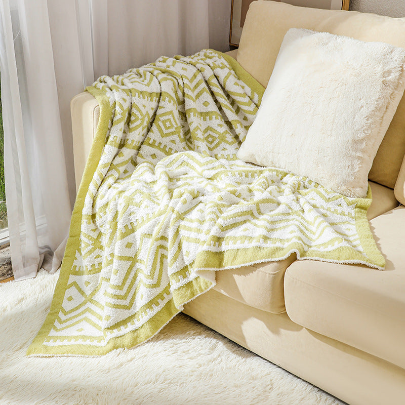 Decorative Throw Blanket Kalsten