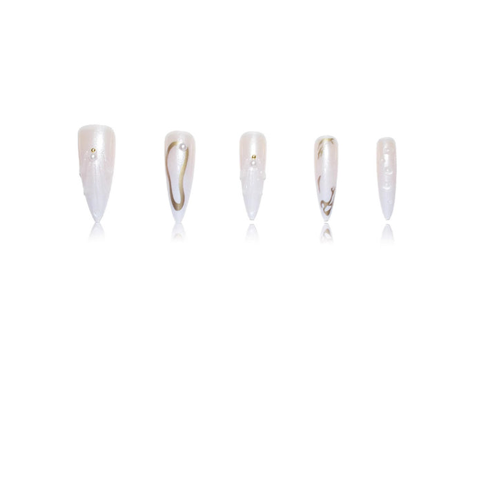Artistic Nail Design Kalsten
