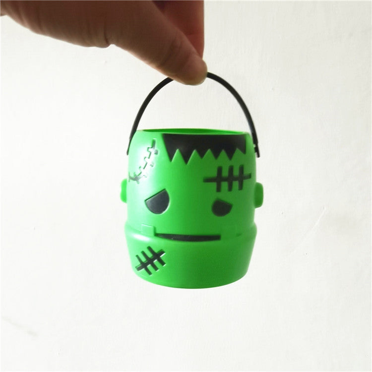Halloween-Themed Trick-or-Treat Candy Bucket Kalsten