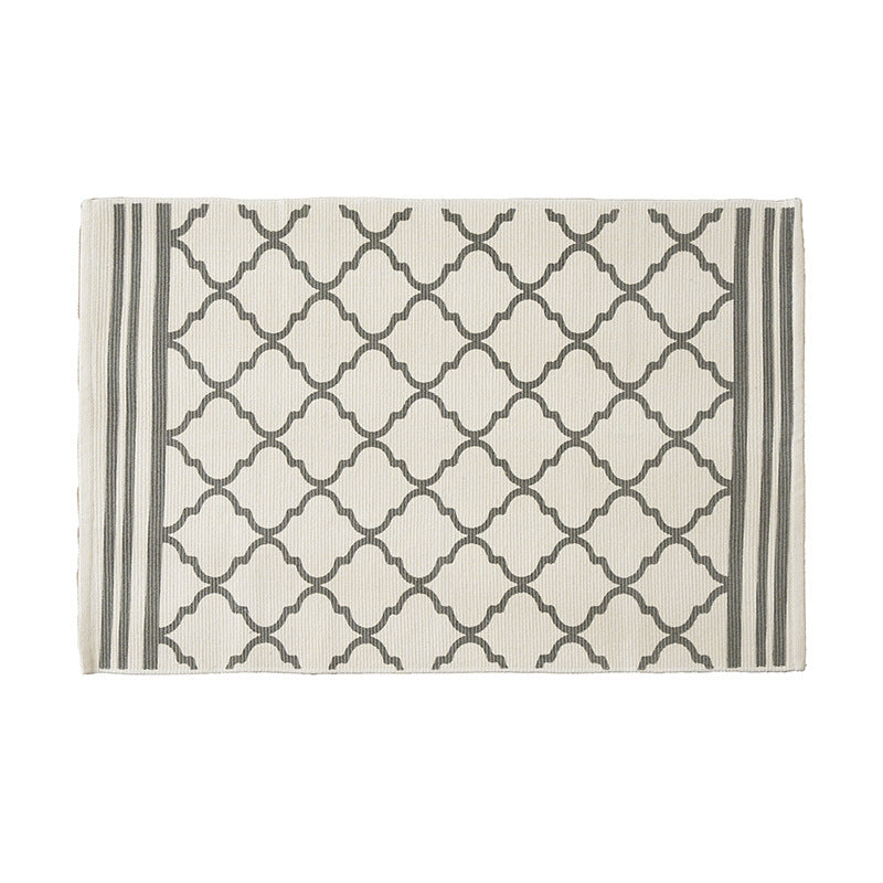 Flat-woven runner rug with diamond pattern and easy-care texture