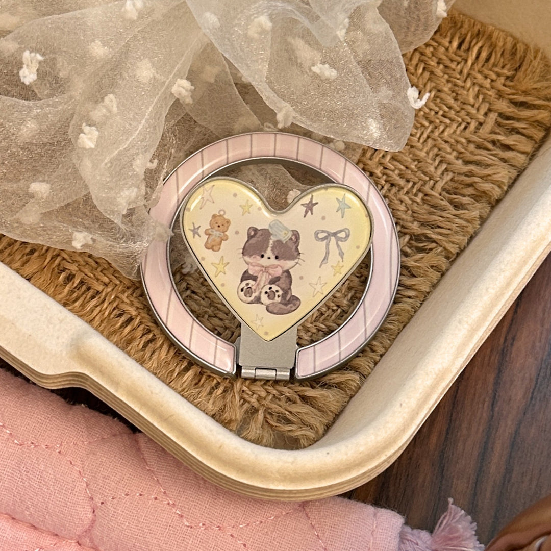 Hand mirror in heart-shaped design with cute bear motif Kalsten
