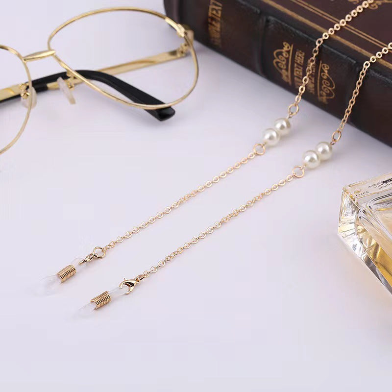 Elegant Layered Pearl and Chain Necklace Kalsten