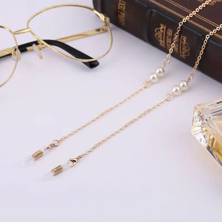 Elegant Layered Pearl and Chain Necklace Kalsten