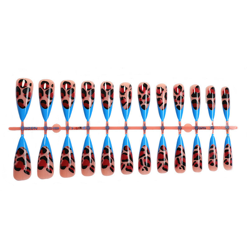 Creative nail art set with leopard details Kalsten