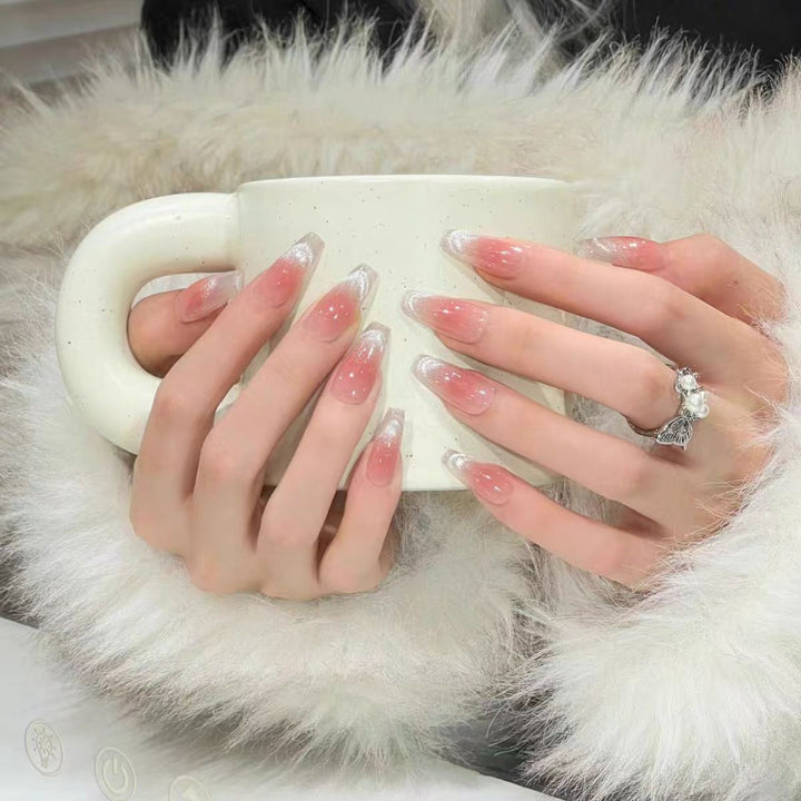 Artistic Themed Press-On Nail Design Kalsten