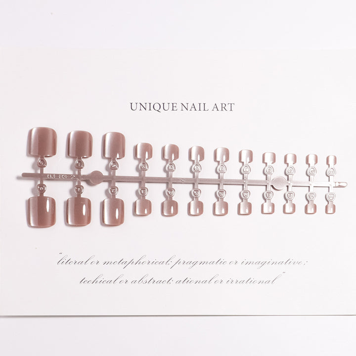 Unique Press-On Nail Art Kalsten