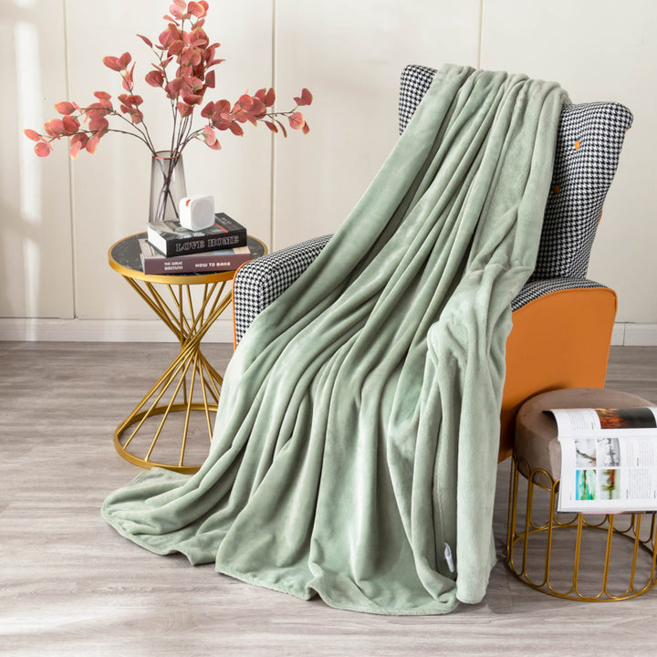 Cozy Plush Throw Blanket Kalsten