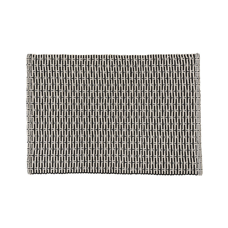 Woven placemat made of cotton blend with waffle texture