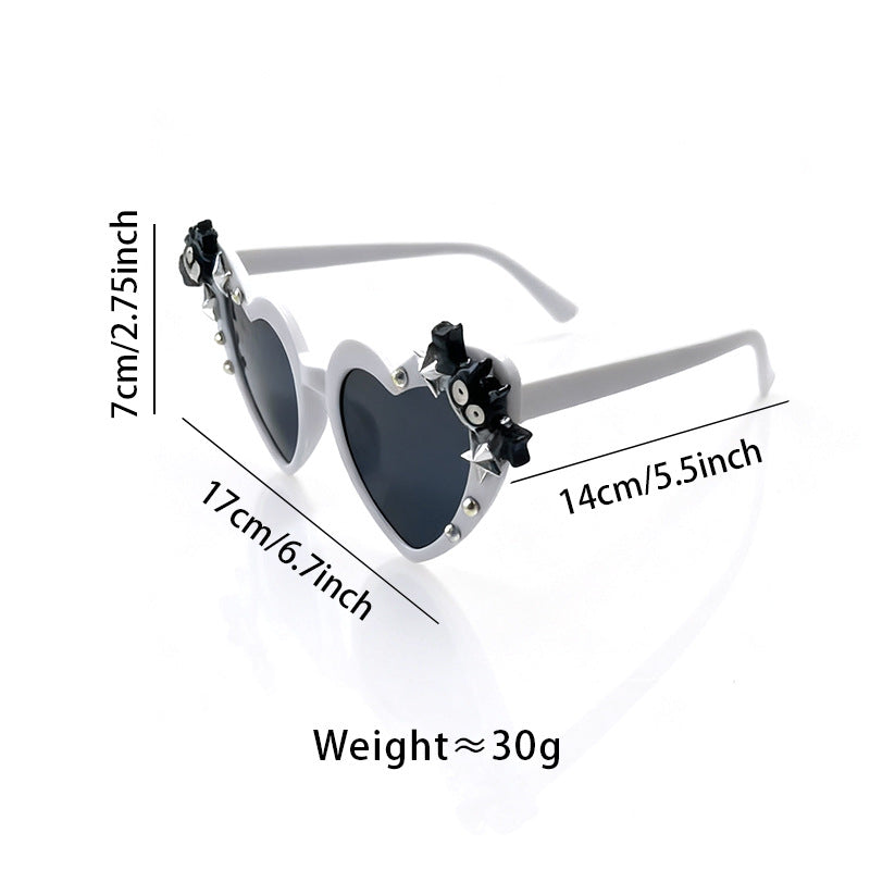 Heart-Shaped Fun Sunglasses Kalsten